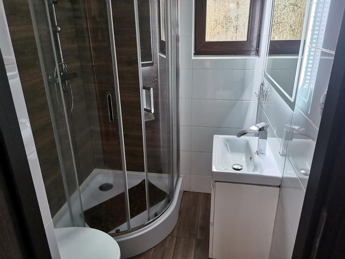 Dom Nad Jeziorem - Mazury Ferienhaus *