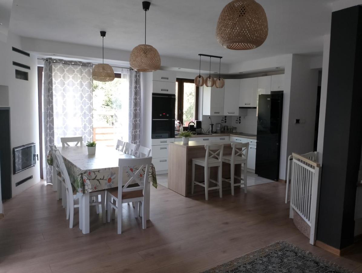 Dom Nad Jeziorem - Mazury Ferienhaus *